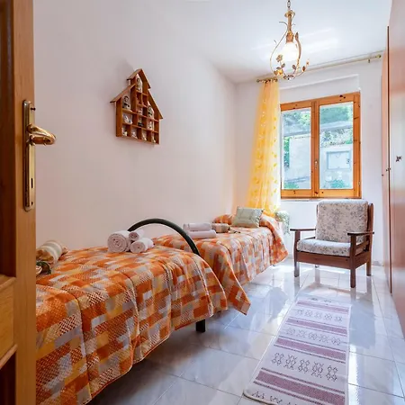 Casa Ottula Holiday home